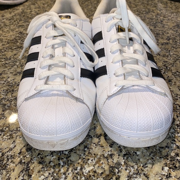 Adidas Women’s Superstar Sneakers in size 9 - Picture 2 of 13